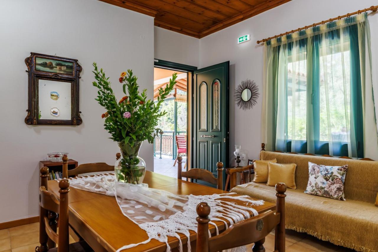 Skopelos Country House Diamantis & Chrisi Agnontas ภายนอก รูปภาพ