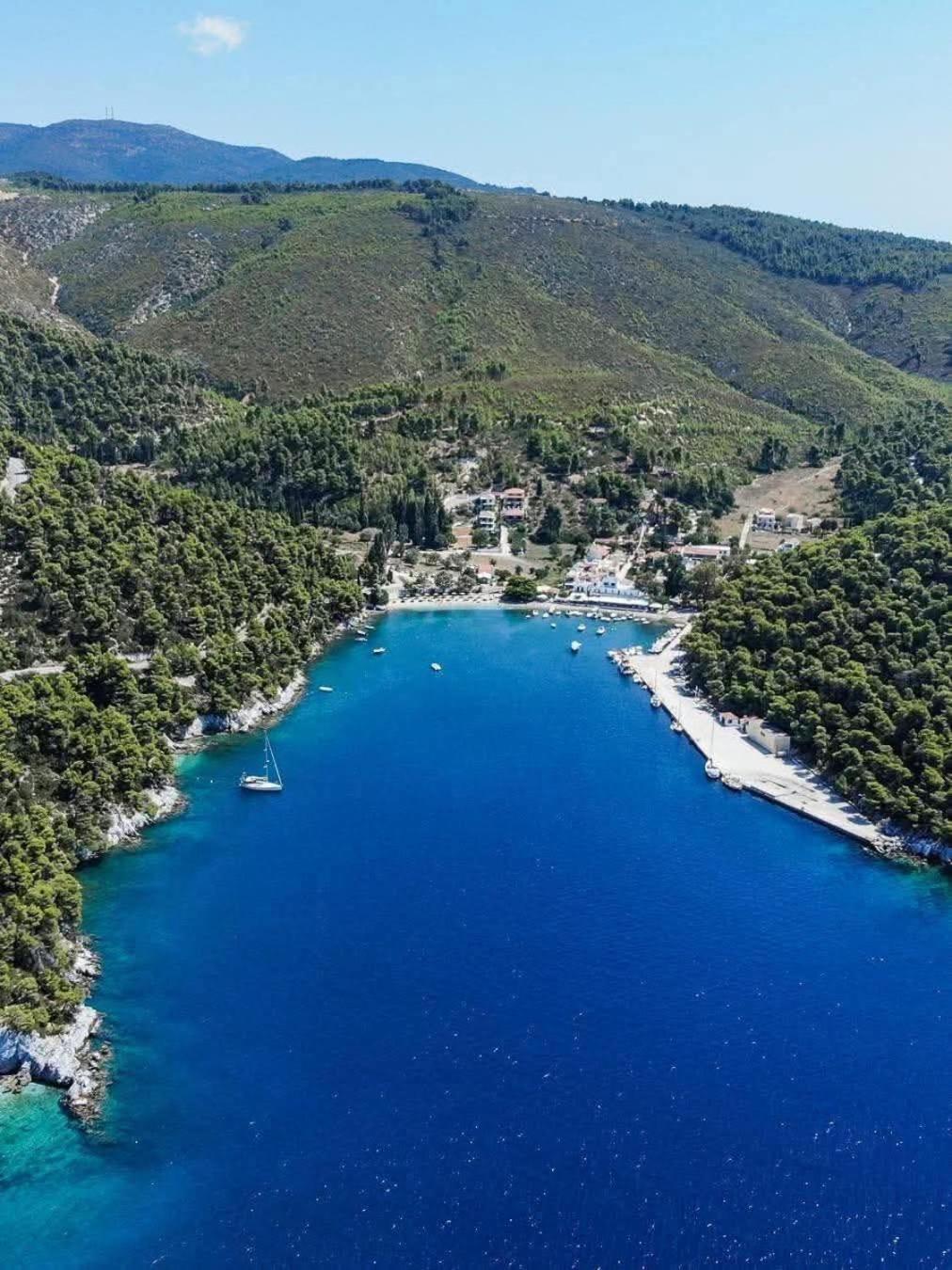 Skopelos Country House Diamantis & Chrisi Agnontas ภายนอก รูปภาพ
